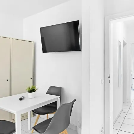 Bege Workwell Apartmán *