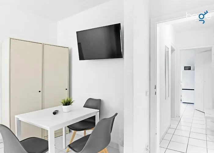 Bege Workwell Apartmán *